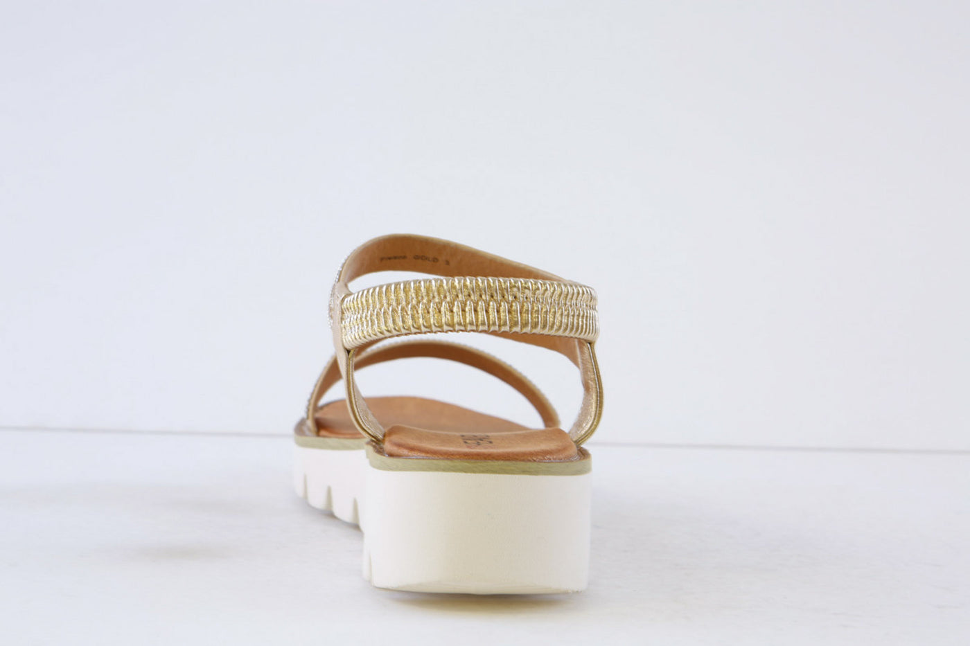 HEAVENLY FEET - FRESCO FLAT FASHION SANDAL - GOLD