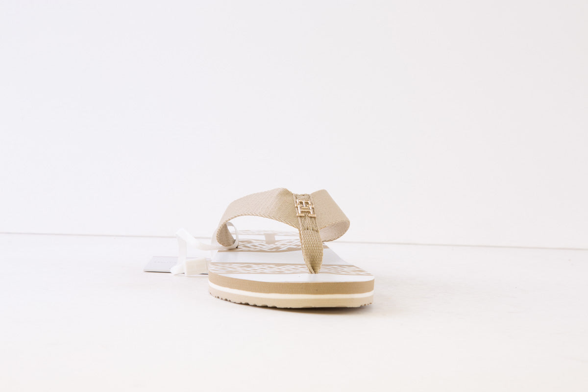 TOMMY HILFIGER - MONOGRAM ESENTIAL FLAT FLIP FLOP - TAUPE