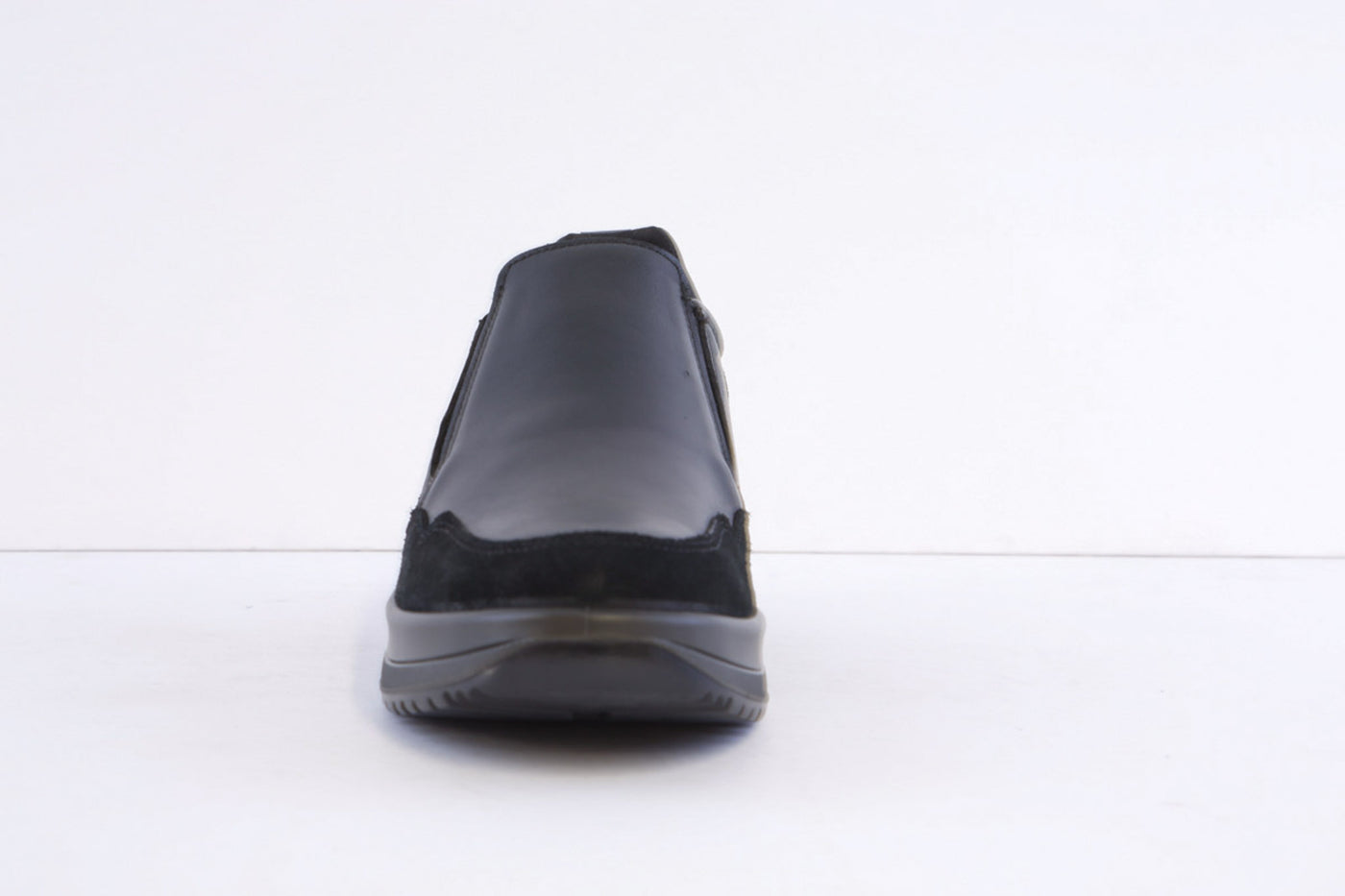 IGI & CO - 8654300 SLIP-ON WEDGE SHOE - BLACK