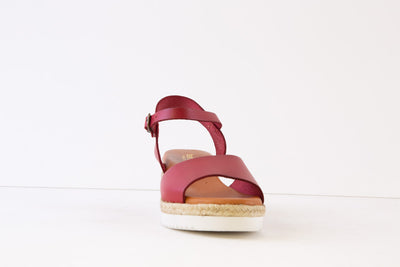 BERTUCHI - 22U238 LOW WEDGE SANDAL - RED