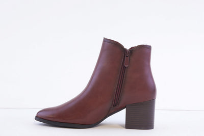 HEAVENLY FEET - HEATHER MEDIUM HEEL ANKLE BOOT - WINE