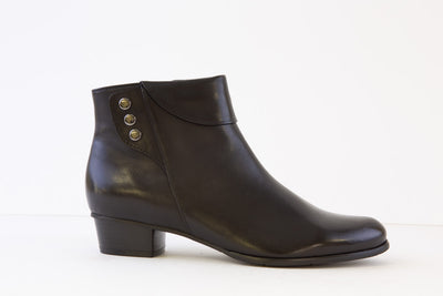 REGARDE LE CIEL - STEFANY-186 LOW HEEL ANKLE BOOT - BLACK