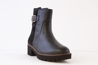 CALLAGHAN - 13446 FLAT ANKLE BOOT WITH BUCKLE DETAIL - BLACK