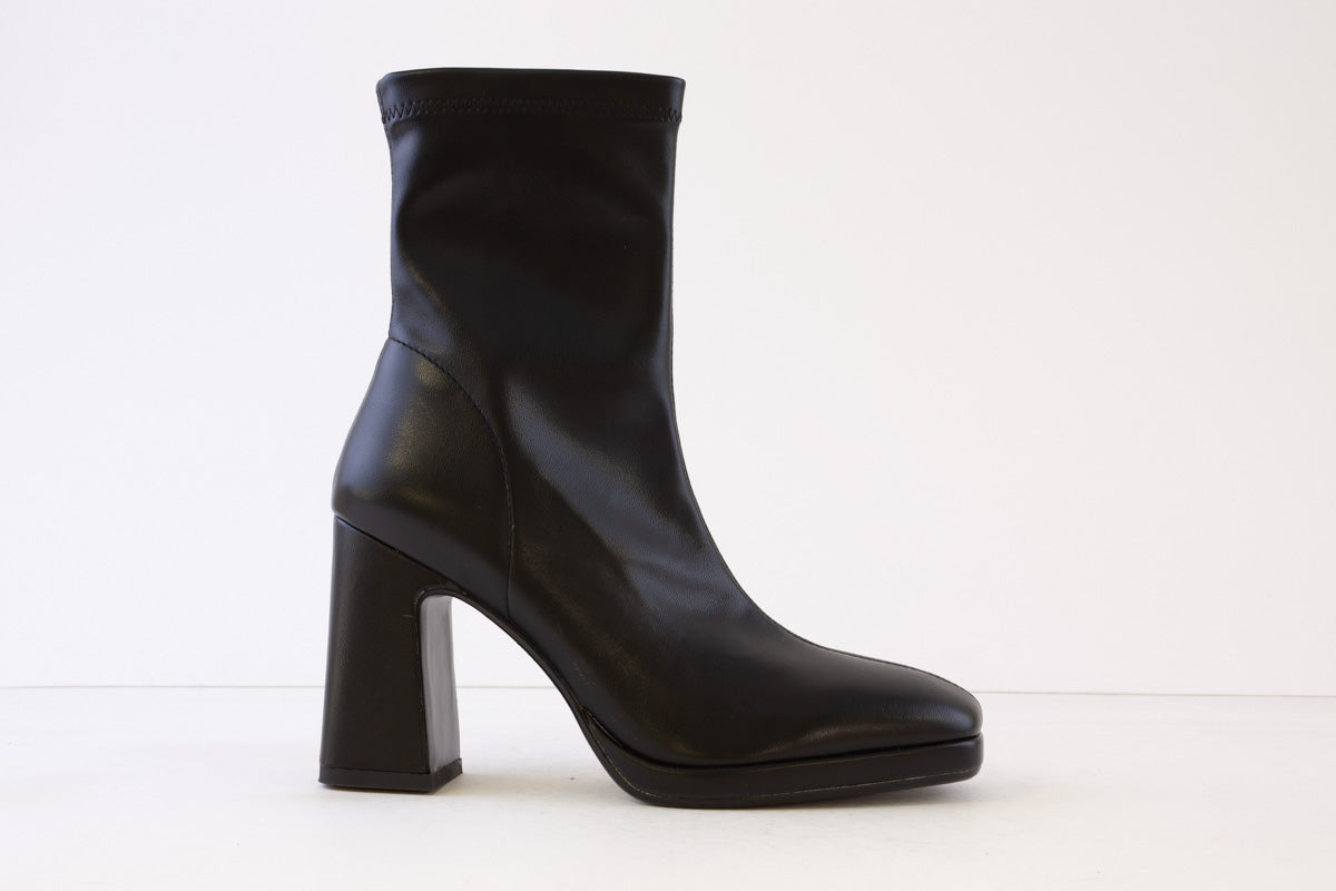 LODI - LIN4030 HIGH BLOCK HEEL ANKLE BOOT WITH ZIP - BLACK