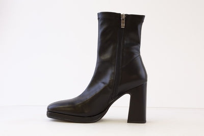 LODI - LIN4030 HIGH BLOCK HEEL ANKLE BOOT WITH ZIP - BLACK