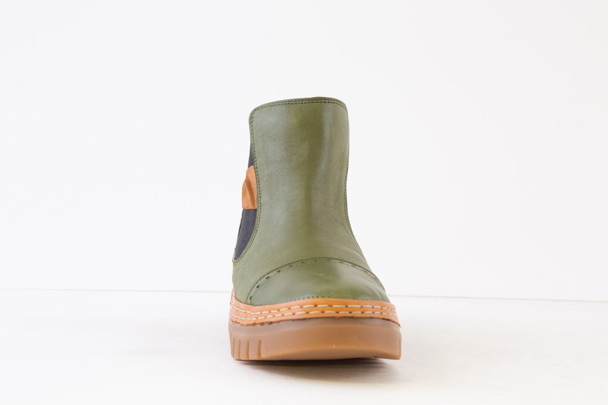 PALMIYA - V704 FLAT GUSSET ANKLE BOOT - GREEN LEATHER