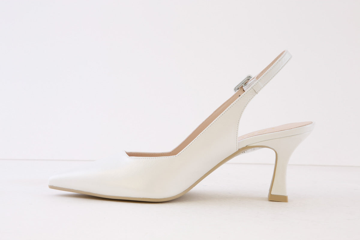 LODI - JUCO MEDIUM HEEL SLING-BACK SHOE - PEARL WHITE