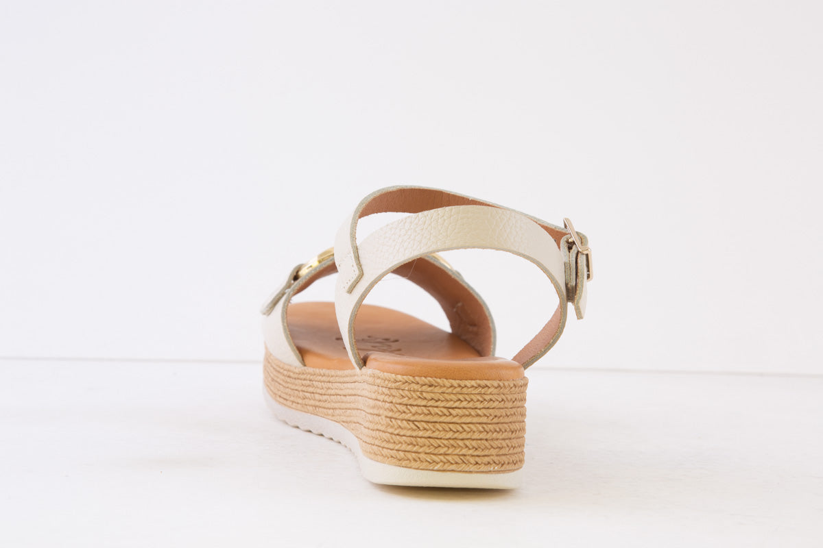 OH MY SANDALS - 5433 LOW WEDGE SANDAL - CREAM