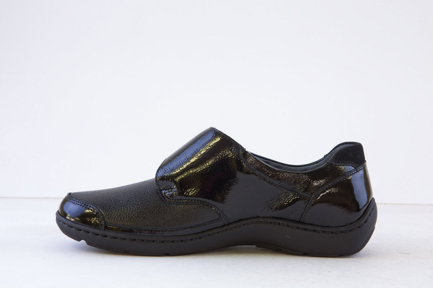 WALDLAUFER - 496H31 328 HENNI-VELCRO SHOE H WIDTH - BLACK PATENT