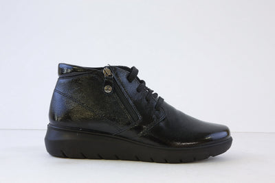 IMAC - 656010 LACED (ZIP) BOOT - BLACK PATENT
