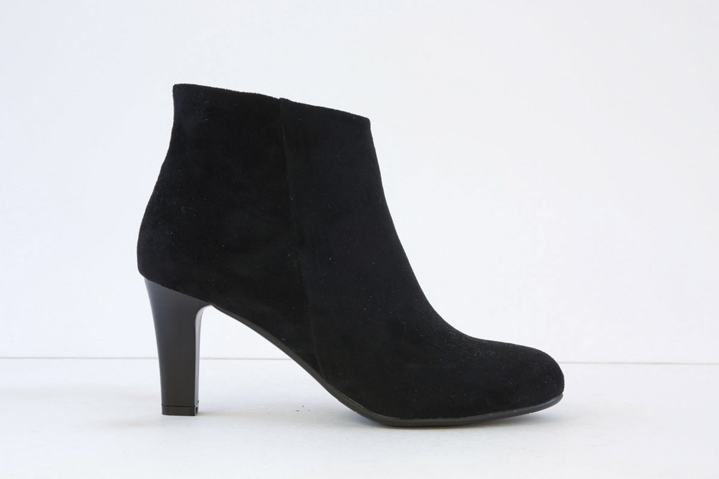 SUSST - FRIDA24 MEDIUM HEEL ZIP ANKLE BOOT - BLACK