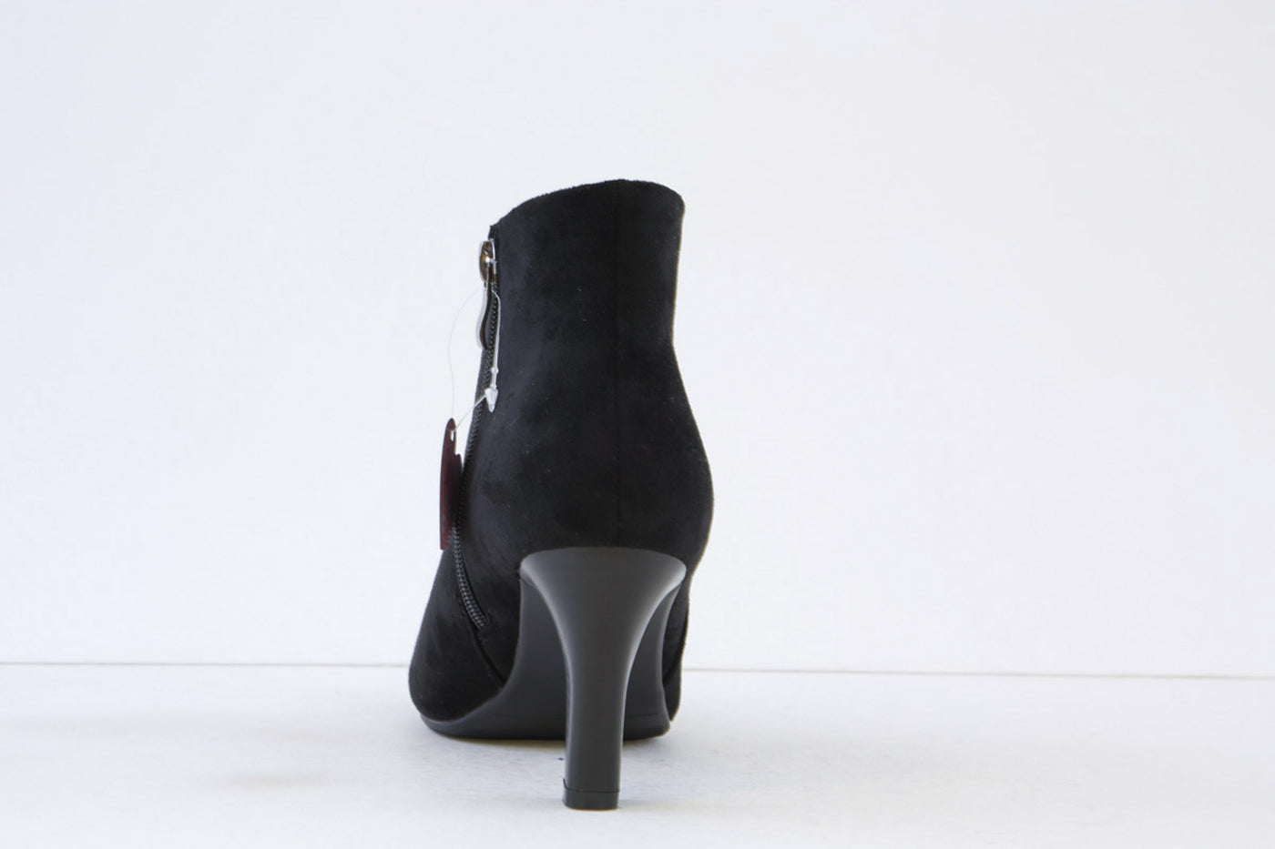 SUSST - FRIDA24 MEDIUM HEEL ZIP ANKLE BOOT - BLACK