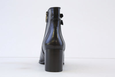 REGARDE LE CIEL - JOAN-13 MEDIUM BLOCK HEEL ZIP ANKLE BOOT - BLACK