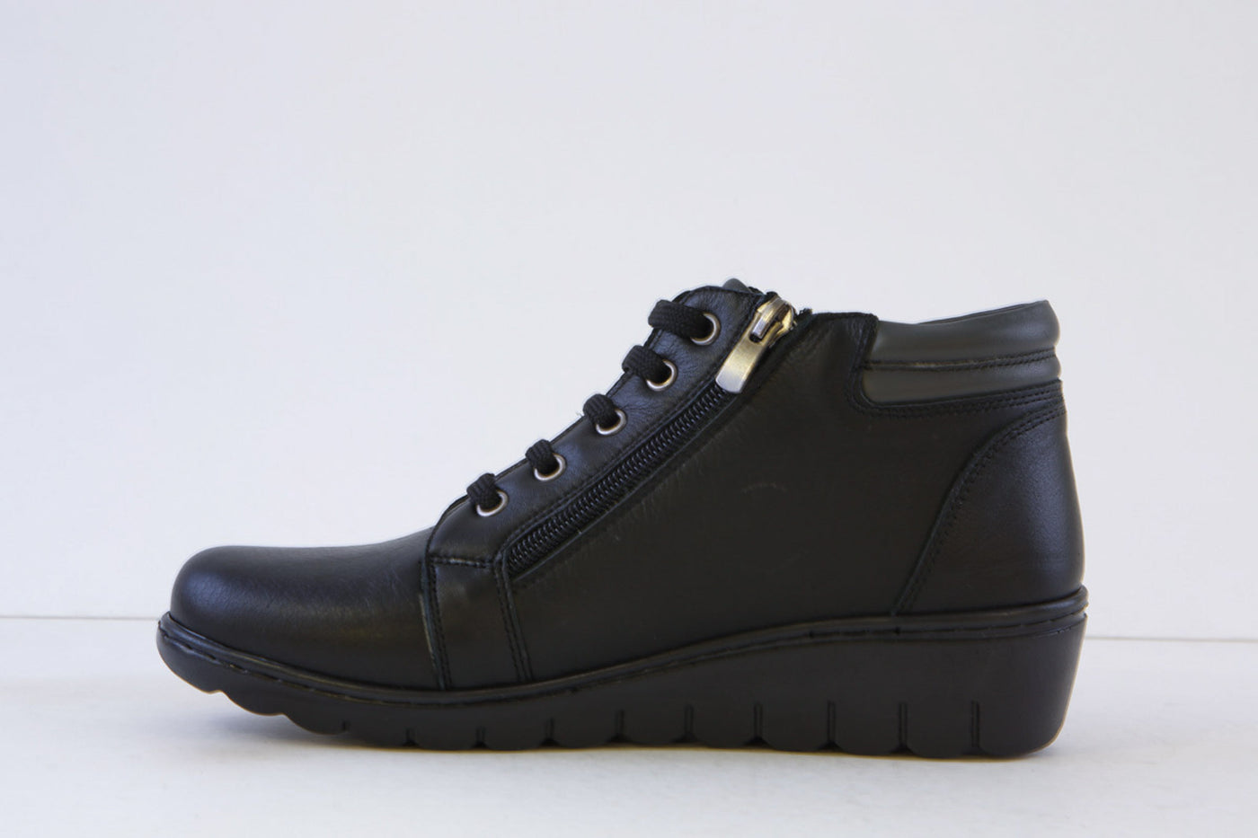 Dr. Mery - 3033 LOW WEDGE LACED/ZIP ANKLE BOOT - BLACK/GREY LEATHER
