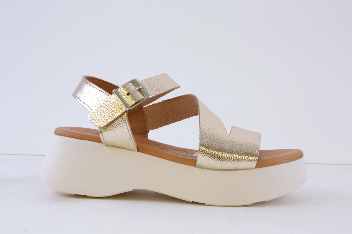 OH MY SANDALS 5685 PLATFORM WEDGE SANDAL GOLD – Victor Dwyer