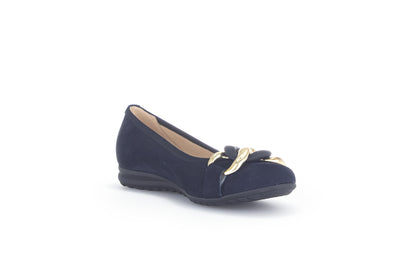 GABOR - 42.625.46 FLAT SHOE WITH CHAIN DETAIL - NAVY