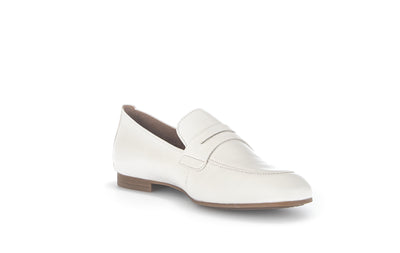 GABOR - 45.213.20 FLAT LOAFER - OFF WHITE