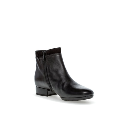 GABOR - 52.718.57 FLAT ANKLE BOOT (H FIT) - BLACK LEATHER