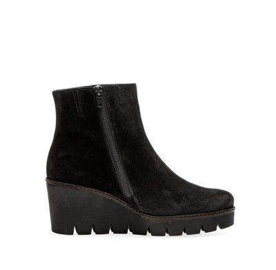 GABOR - 54.780.17 MEDIUM WEDGE ANKLE BOOT - BLACK SUEDE