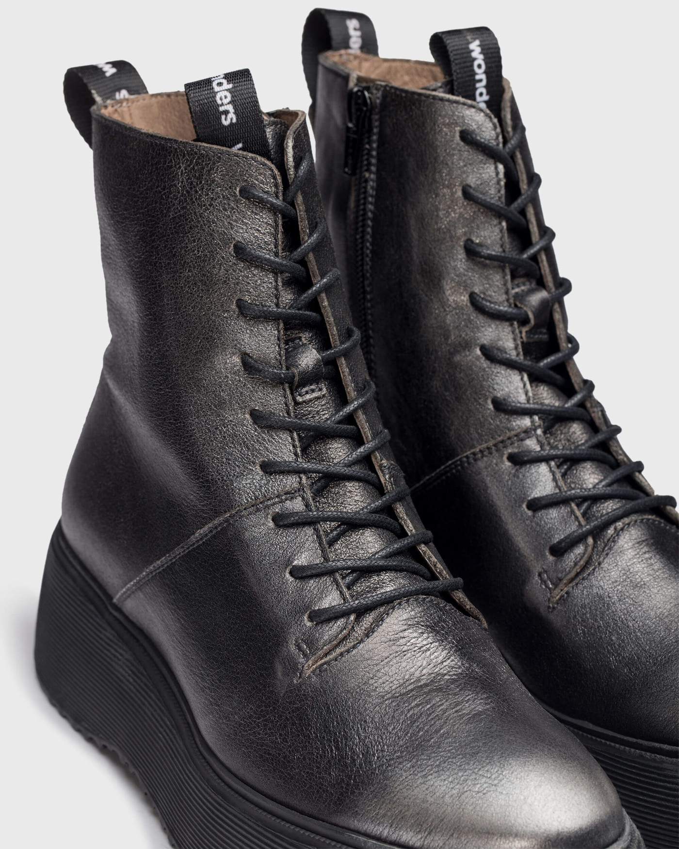 WONDERS - A-9350 LACED WEDGE ANKLE BOOT WITH SIDE ZIP - PEWTER