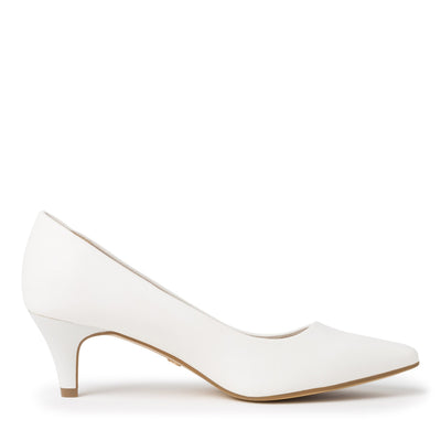 TAMARIS - LOW HEEL COURT SHOE - WHITE