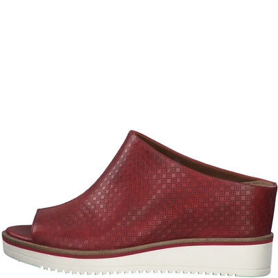 TAMARIS - WEDGE MULE - RED LEATHER