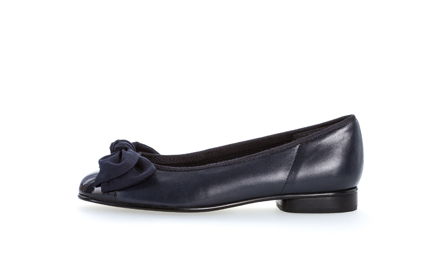 GABOR - 05.106.36 FLAT "BOW" POMP - NAVY