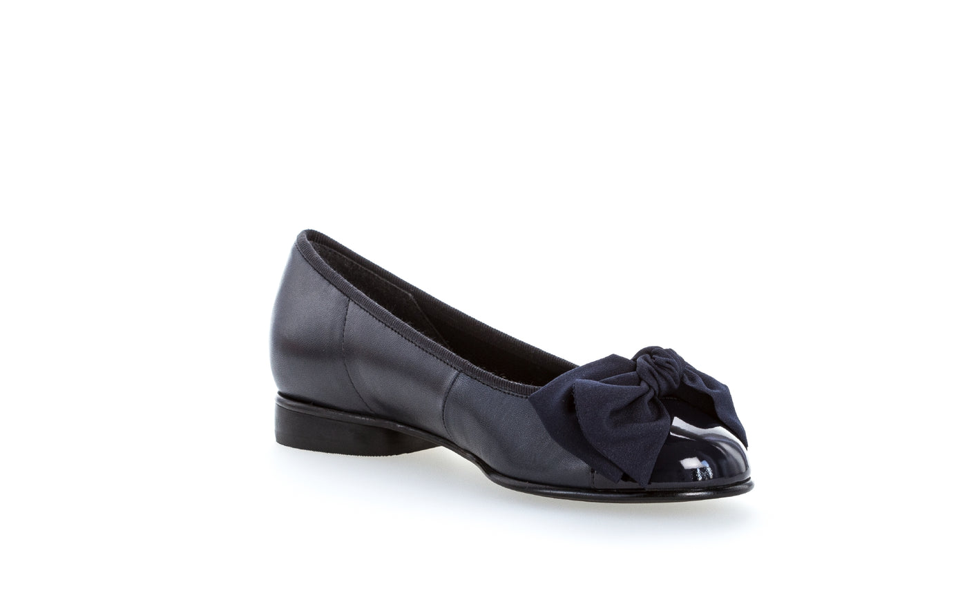 GABOR - 05.106.36 FLAT "BOW" POMP - NAVY
