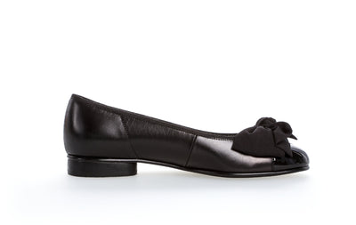 GABOR - 05.106.37 FLAT "BOW" POMP - BLACK