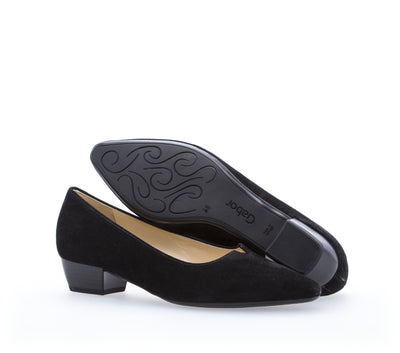 GABOR 05.130.16 - LOW HEEL COURT SHOE - NAVY