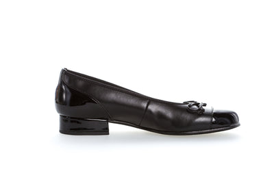 GABOR - 06.102.67 FLAT POMP - BLACK