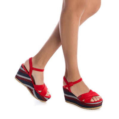 REFRESH - WEDGE STRAP SANDAL - RED