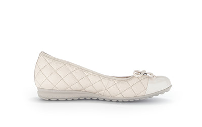 GABOR - 22.622.20 FLAT QUILTED POMP - CREAM