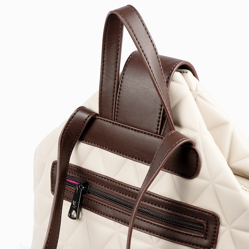 PEPE MOLL - 31130 QUILTED BACKPACK WITH ZIP CLOUSRE & MAGNETIC FLAP - CREAM