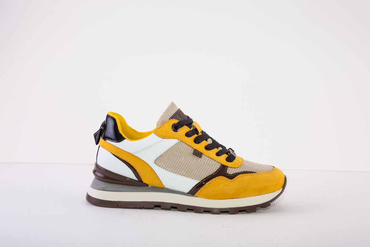XTI 140240  LACED FASHION TRAINER - YELLOW COMBI