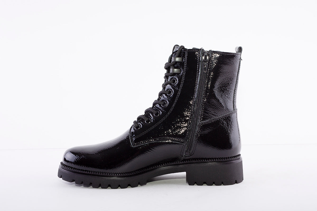 TAMARIS - 25234 LACED ANKLE BOOT - BLACK PATENT
