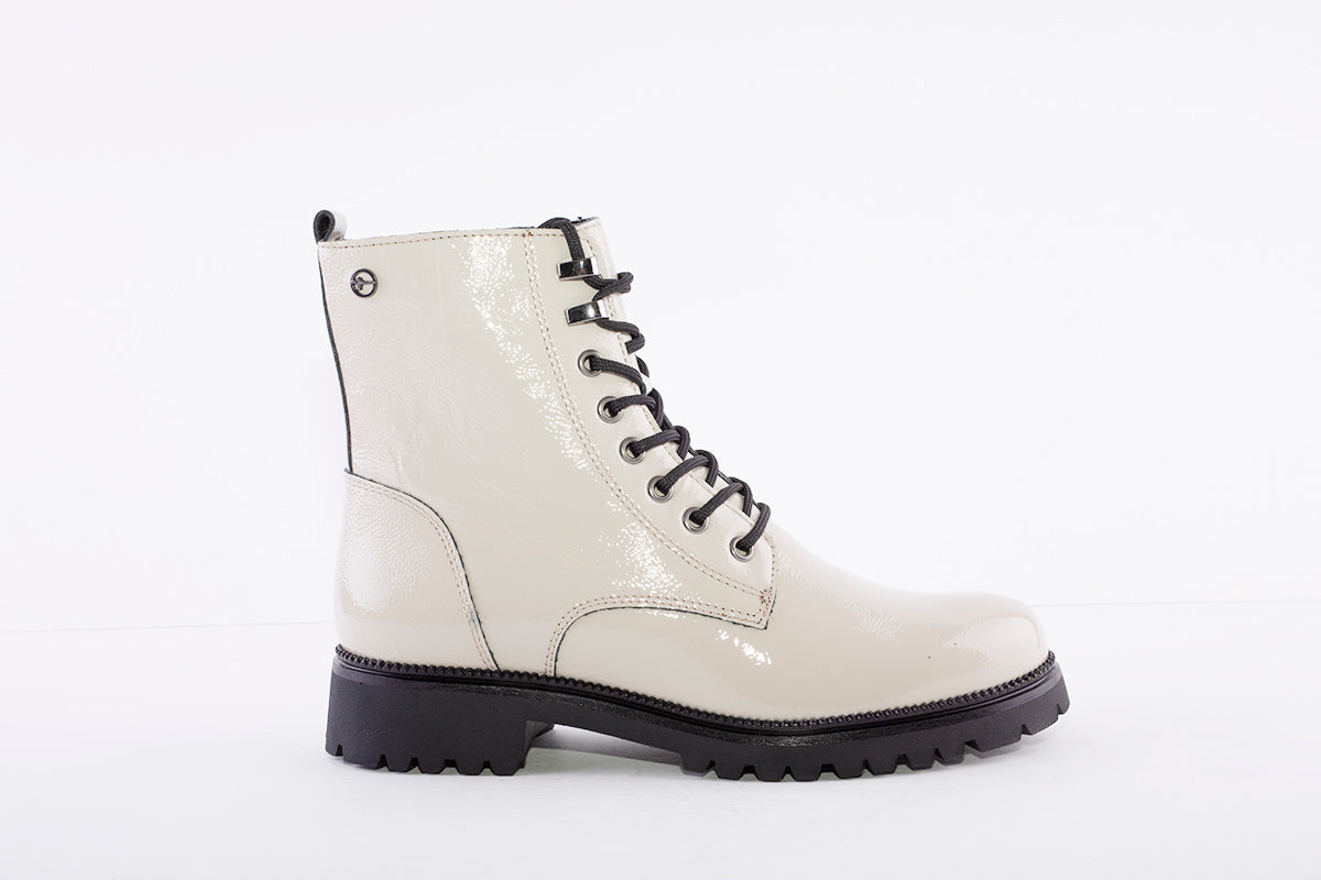 TAMARIS - LACED ANKLE BOOT - LIGHT TAUPE PATENT