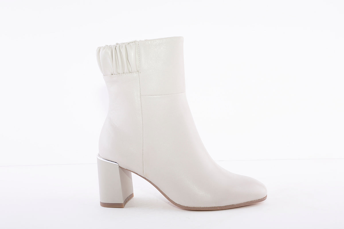 TAMARIS - MEDIUM HEEL ANKLE BOOT - LIGHT GREY