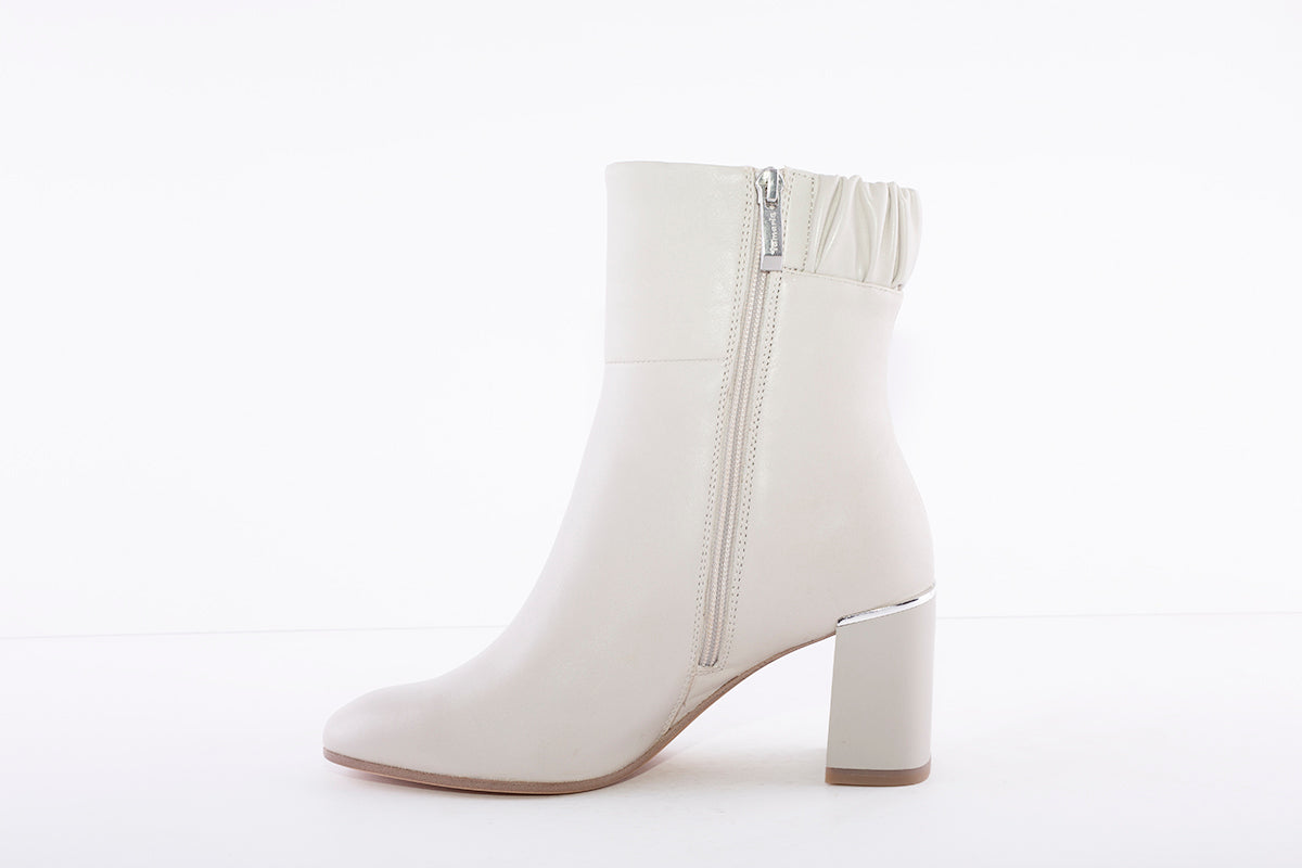 TAMARIS - MEDIUM HEEL ANKLE BOOT - LIGHT GREY