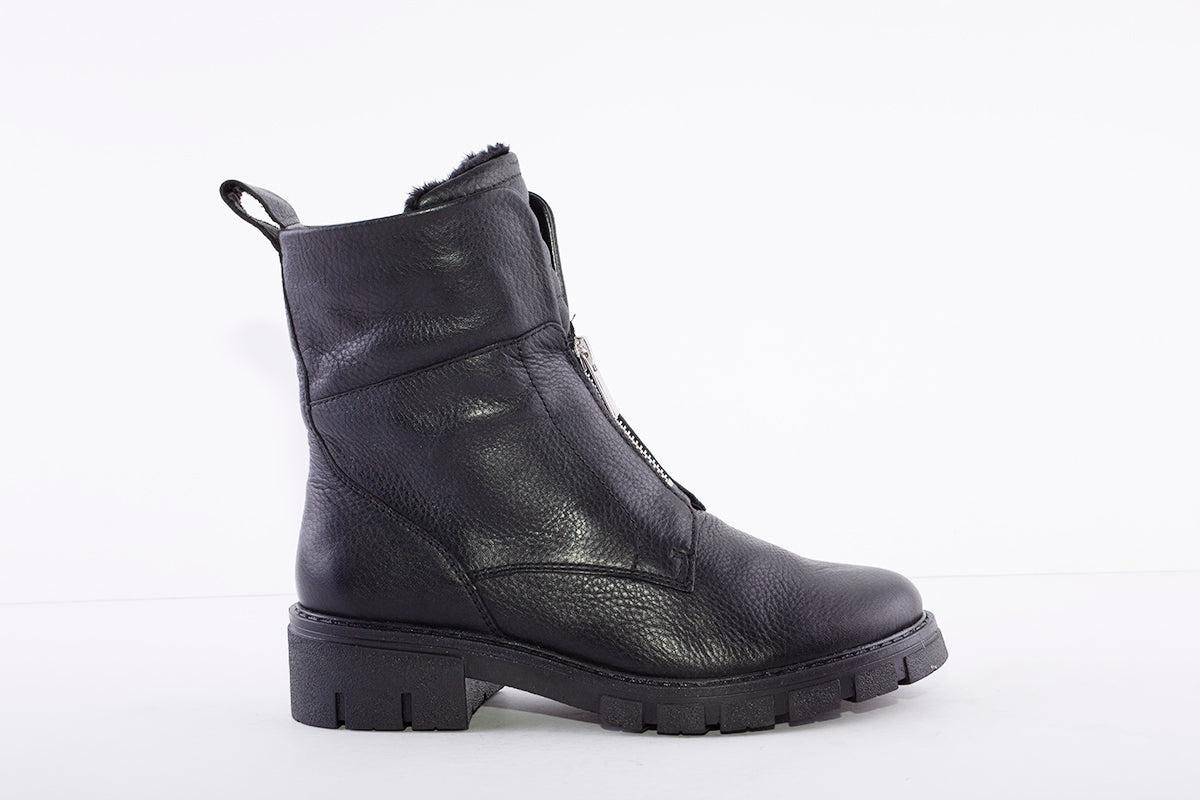 ARA - 23130-65 LOW HEEL ZIP ANKLE BOOT - BLACK LEATHER