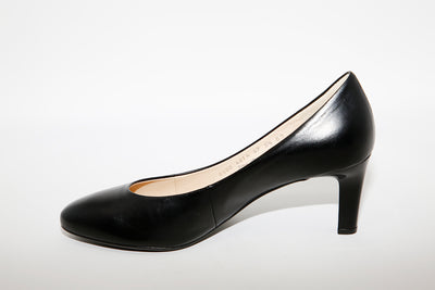HOGL - 0-186000 Black Leather Heel Shoe