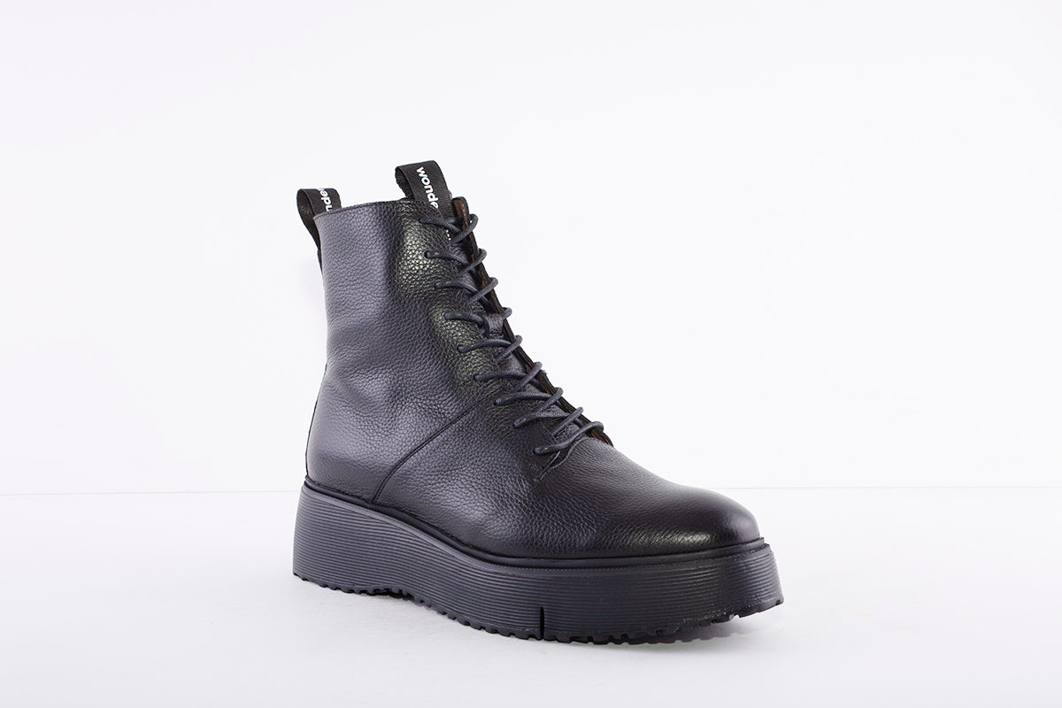 WONDERS A-9350 - LACE UP WEDGE ANKLE BOOT WITH SIDE ZIP - BLACK LEATHER