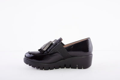 WONDERS - C-33254 WEDGE SLIP-ON TASSEL SHOE - BLACK PATENT