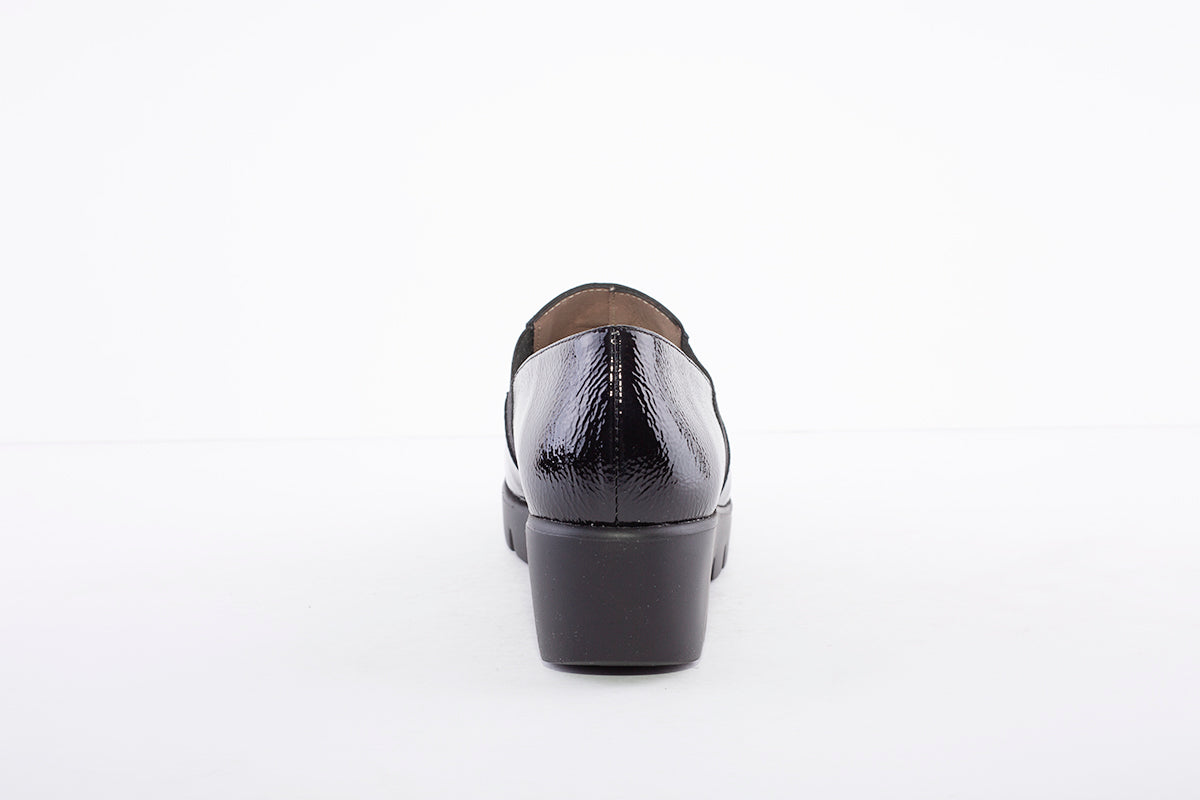 WONDERS - C-33254 WEDGE SLIP-ON TASSEL SHOE - BLACK PATENT