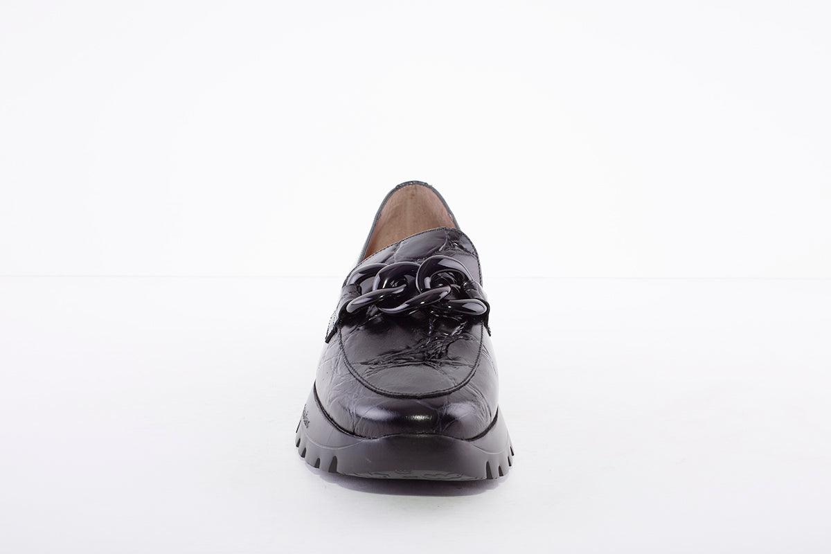 WONDERS - LOW WEDGE SLIP-ON SHOE - BLACK LEATHER