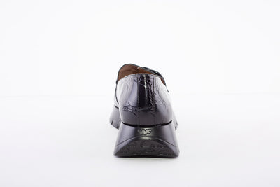 WONDERS - LOW WEDGE SLIP-ON SHOE - BLACK LEATHER