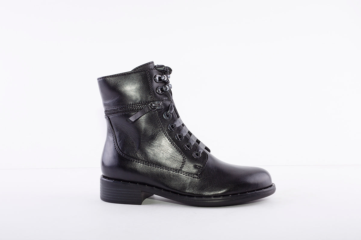 REGARDE LE CIEL - ROXANA-04 LOW HEEL ANKLE BOOT - BLACK LEATHER
