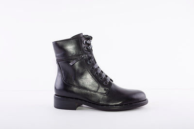 REGARDE LE CIEL - ROXANA-04 LOW HEEL ANKLE BOOT - BLACK LEATHER