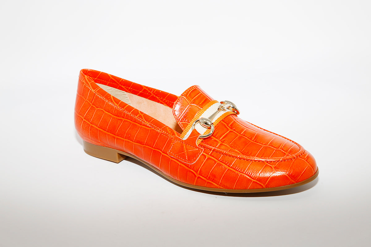 MARIA JAEN - 57 Orange Croc Loafer