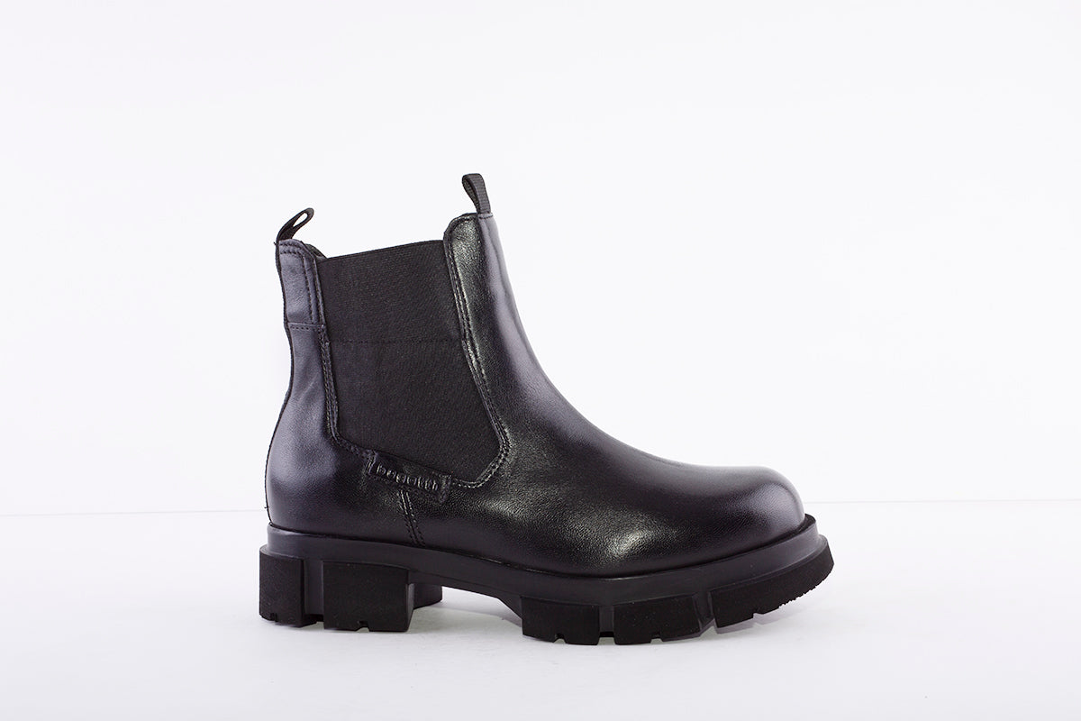 BUGATTI - 411-A0W3B FASHION ZIP GUSSET ANKLE BOOT - BLACK